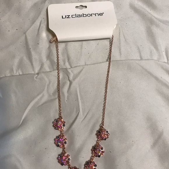 Liz Claiborne NEW necklace. 17 inch with 2 inch extender. - Picture 2 of 3
